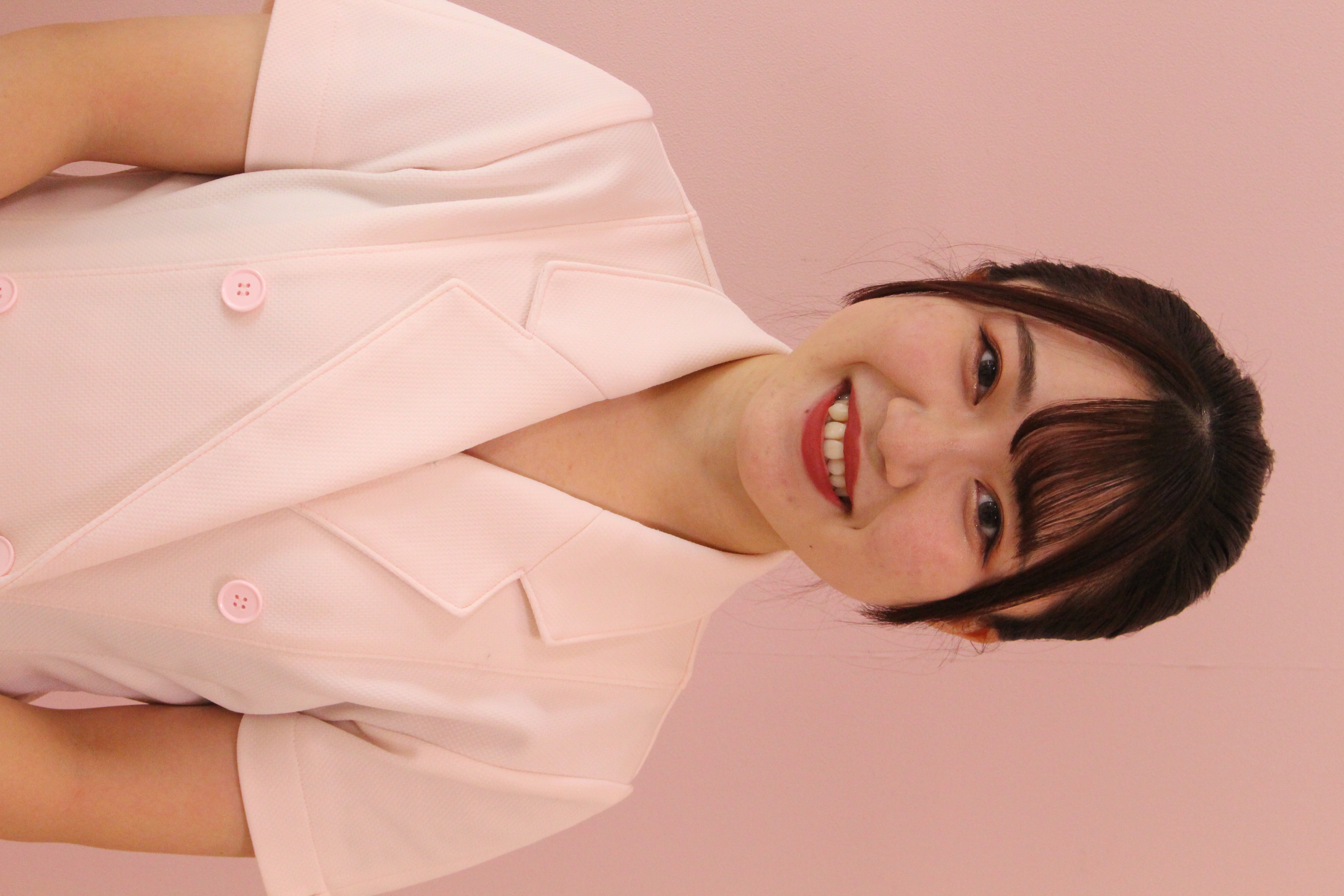 ミス・パリ・ビューティ専門学校 大宮校 インタビュー1