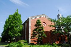 東洋英和女学院大学