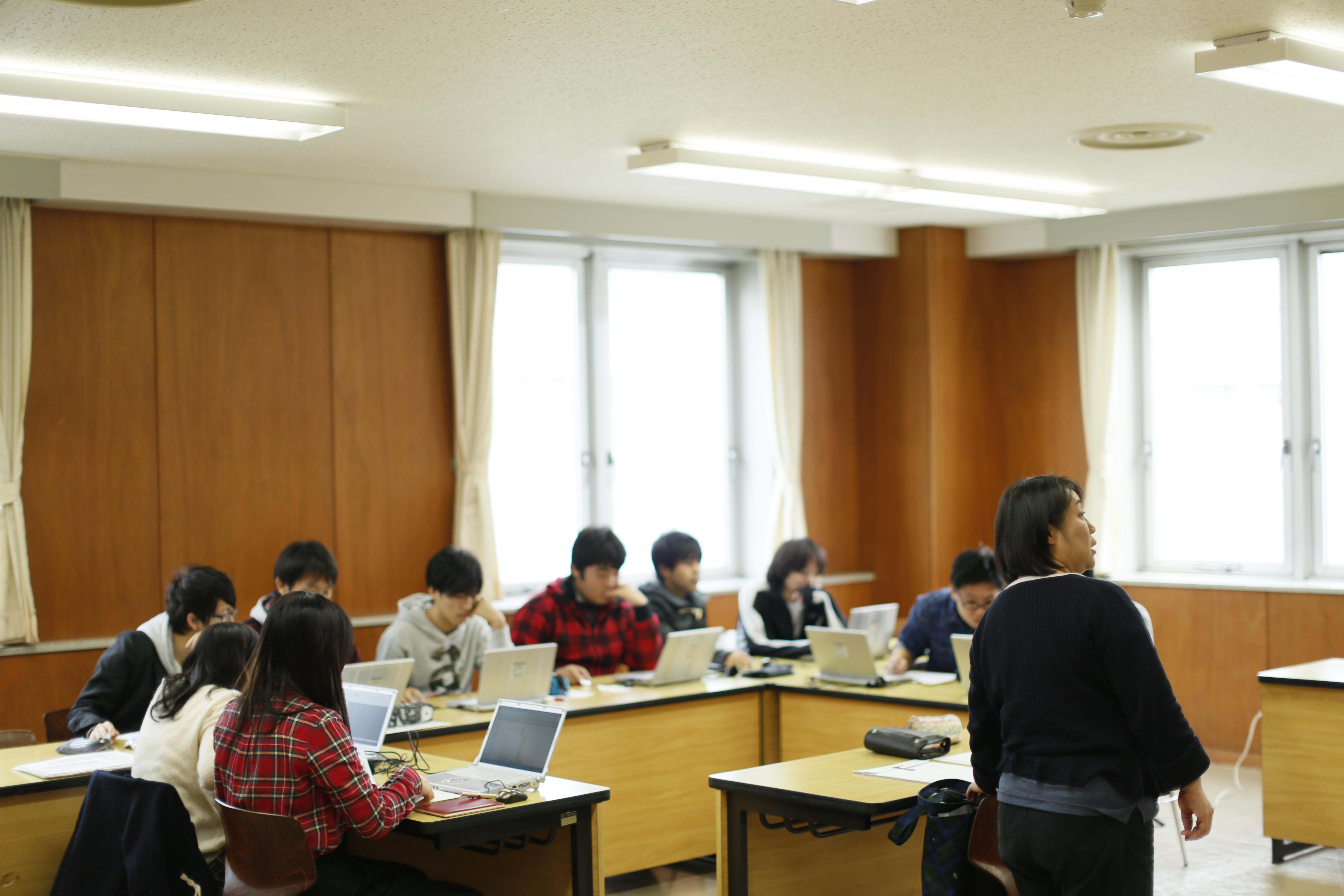 高千穂大学 の特長 2