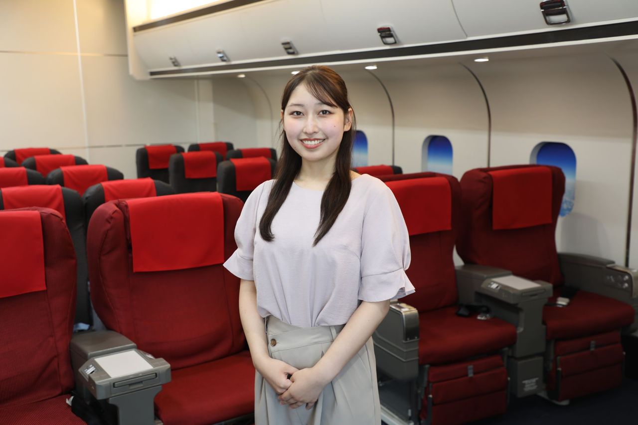 ECC国際外語専門学校 インタビュー1