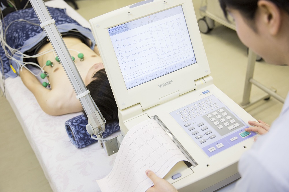 湘央医学技術専門学校 の特長 3