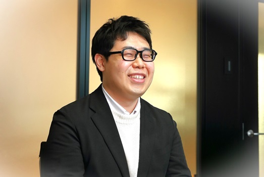 大阪情報専門学校 インタビュー